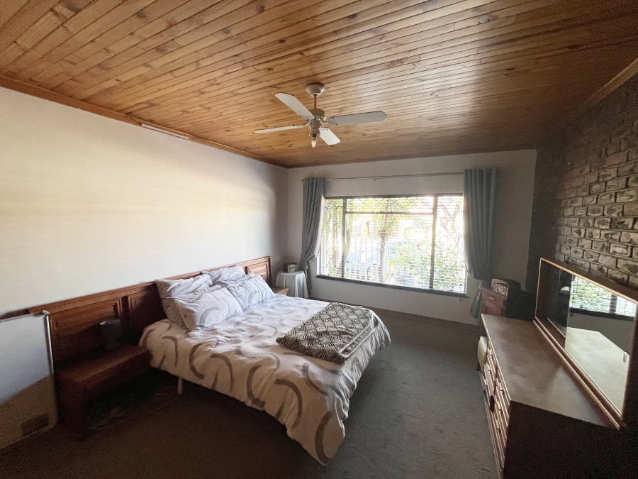 3 Bedroom Property for Sale in Riebeeckstad Free State